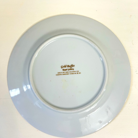 Vintage Gold Buffet Royal Gallery Carousel Horse Collector Plate 9" 1991 - Picture 2 of 2